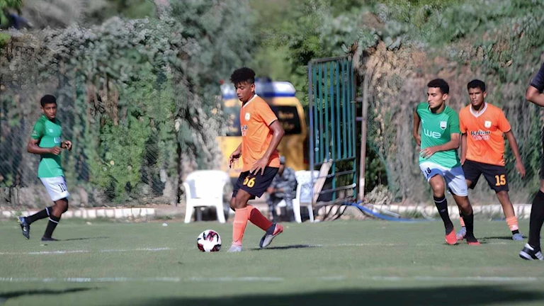 “الأهلي تواصل معي”.. لاعب ولفرهامبتون يروي كواليس أيامه الأولى في إنجلترا