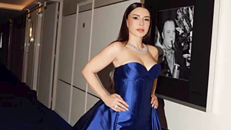 بإطلالة جريئة..أحدث ظهور لـ ماجي بوغصن في “كان” السينمائي والجمهور يغازلها (صور)