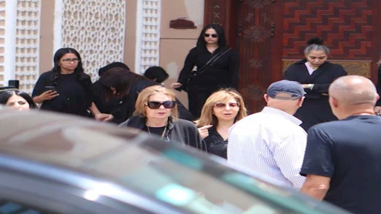 ” ربنا يصبرك ويخليلك بنتك” فيفي عبده ووائل جسار يواسيان كارول سماحة بعد وفاة زوجها