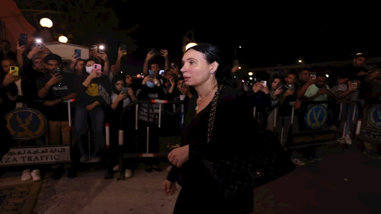 سليم سحاب ودينا يقدمان واجب العزاء في وليد مصطفى زوج كارول سماحة (صور)