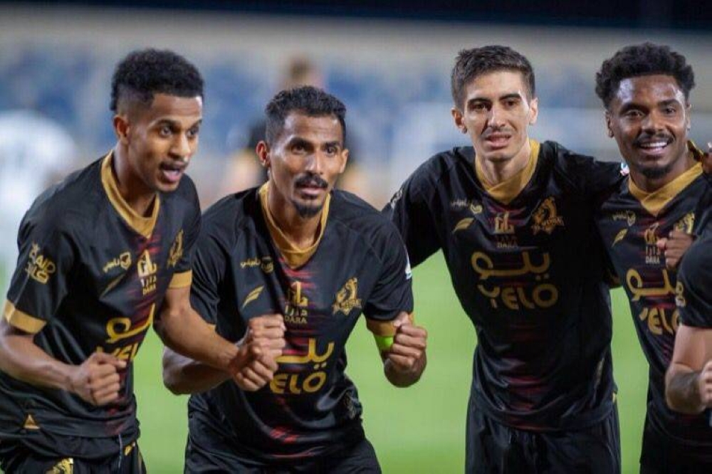 الوحدة يتخطى الأخدود بهدفين