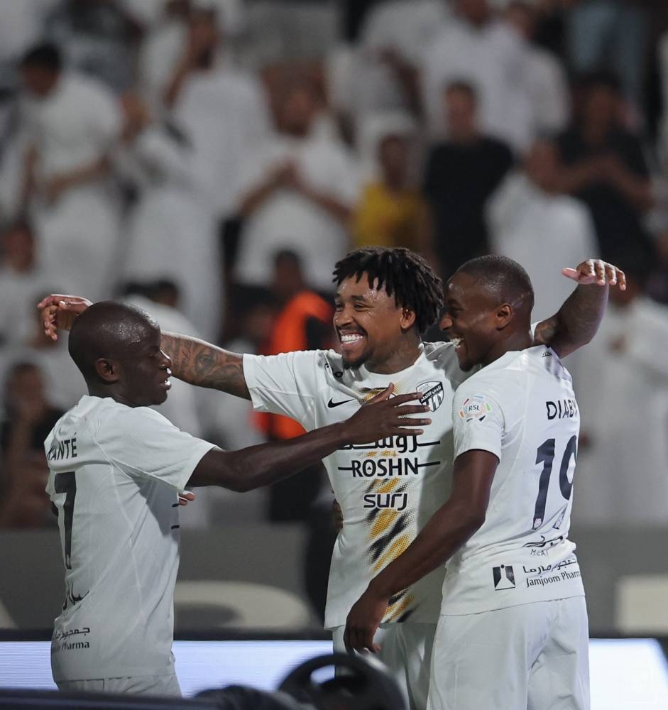 بثلاثية في الشباك الشبابية.. البطل يصل للـ«80»