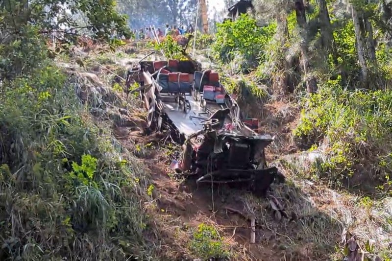 21 قتيلا في حادث سير بسريلانكا