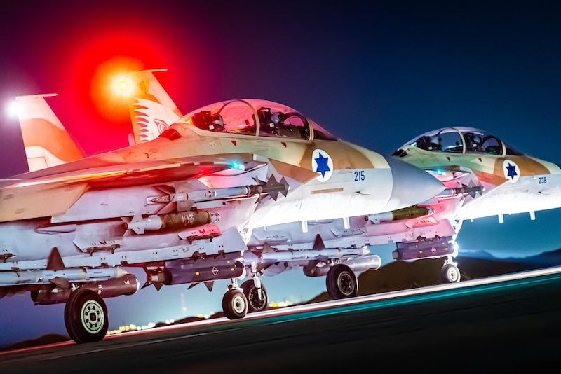 إسرائيل تهاجم بنيات عسكرية سورية