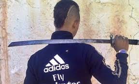 وهبي يدعو إلى محاسبة جنائية للآباء بسبب أبنائهم القاصرين « المشرملين »