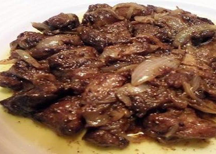 ما الكمية الآمنة للتناول من اللحوم في عيد الأضحى؟.. حسب العمر