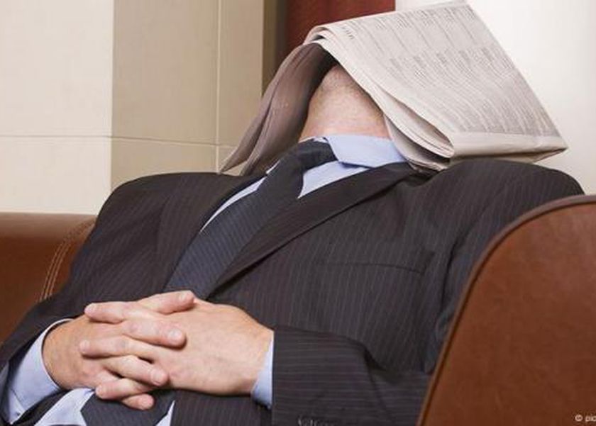 احذر الغفوة في وسط النهار.. مخاطر قد تصيبك بأمراض مزمنة