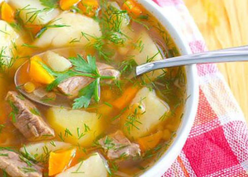 احترس من شرب مرقة اللحم بهذه الطريقة للحفاظ على صحتك