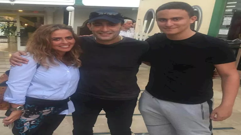 ياسين أحمد السقا يحذف صور والدته مها الصغير من حسابه على “إنستجرام”