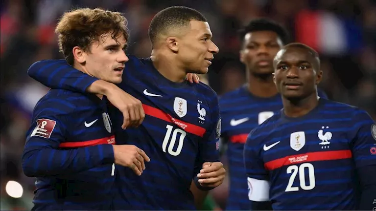 ديشامب يعلن قائمة فرنسا لمواجهتي لخوض تصفيات كأس العالم