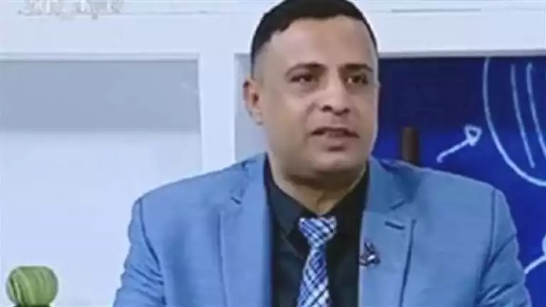 المحامي أيمن محفوظ: الراقصات بيقدموا محتوى خادش علشان تزيد أجورهم