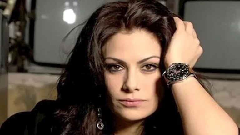 صبا مبارك بجمبسوت أنيق.. كيف نسقت اللوك؟