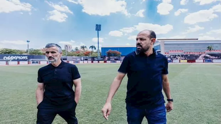 “صفقات وتجربة لاتينية”.. كيف يستعد الأهلي لكأس العالم للأندية؟