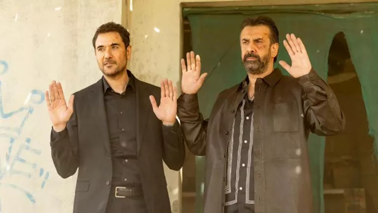 كريم عبد العزيز ينشر كواليس مميزة مع أحمد عز من أفلام “كيرة والجن” و”7