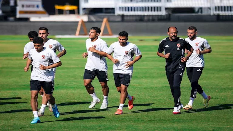 كيف يعمل الأهلي على تكيّف اللاعبين مع أجواء مباراة بالميراس؟