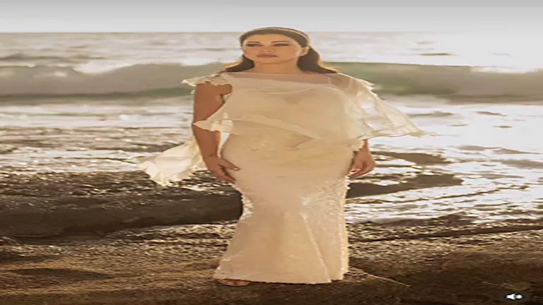 بفستان أبيض أنيق.. جومانا مراد تتألق في أحدث ظهور لها