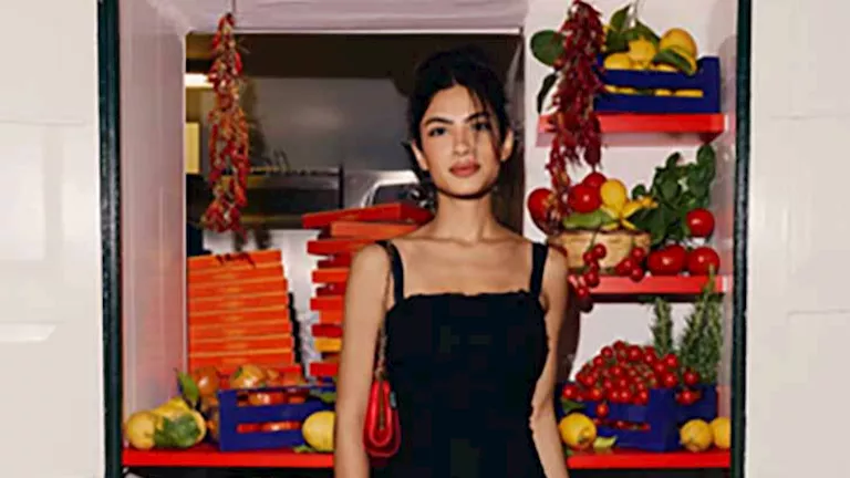 بإطلالة جريئة.. أحدث ظهور لـ هدى المفتي وشيماء سيف تعلق (صور)