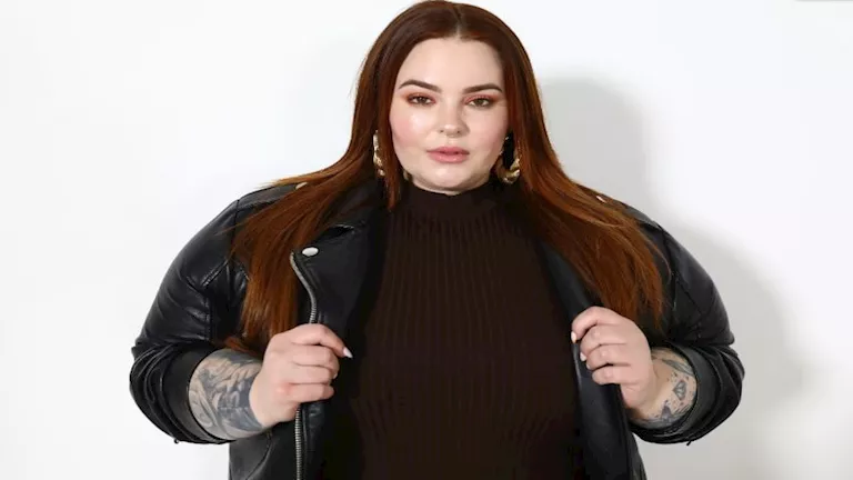 من التنمر إلى العالمية.. 16 صورة لـ أسمن عارضة أزياء في العالم