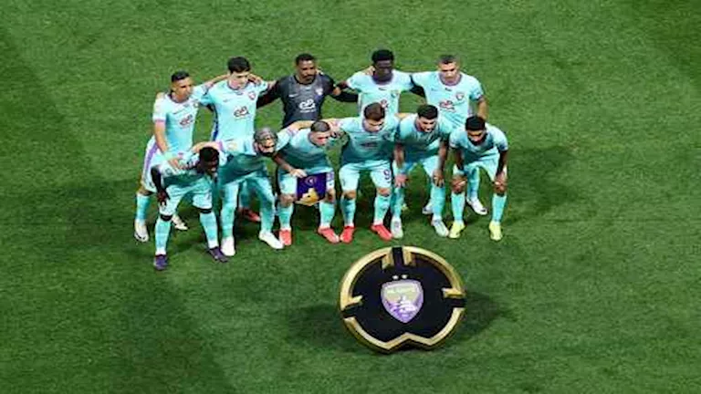 رامي ربيعة يتسبب في ركلة جزاء لمان سيتي في كأس العالم للأندية