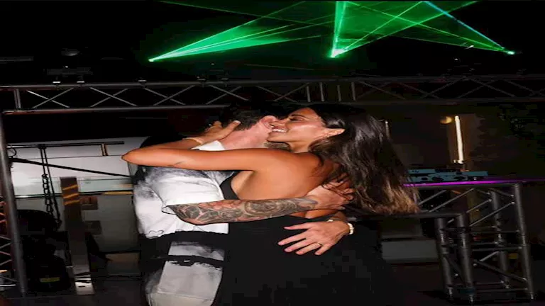 6 صور من احتفال ميسي بعيد ميلاده ال38