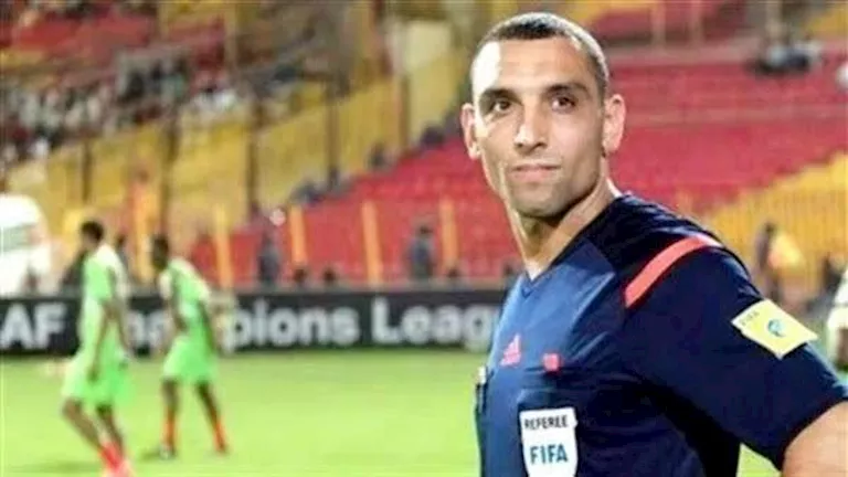 قبل نهائي الكأس.. أرقام الحكم محمود بسيوني مع الزمالك وبيراميدز هذا ال