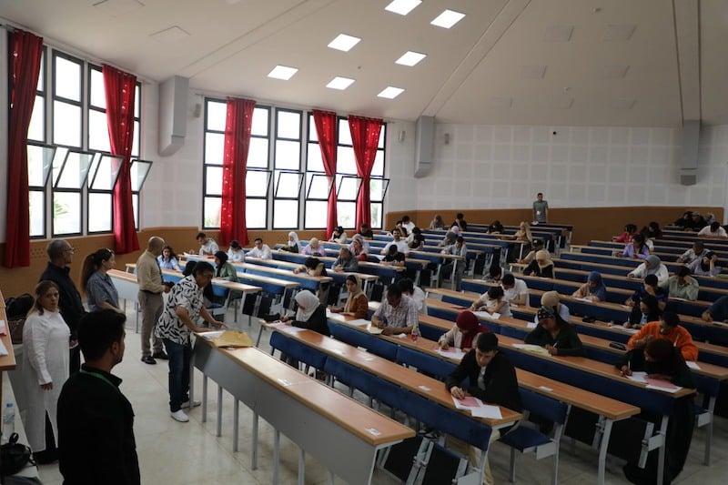 رصيف الصحافة: تدابير غير مسبوقة ترافق الامتحانات في كلية الحقوق بمكناس
