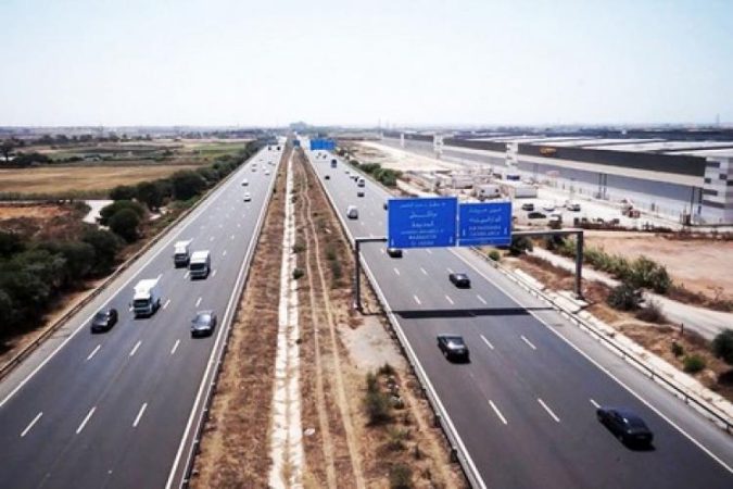 عيد الأضحى… شركة الطرق السيارة تدعو السائقين إلى استخدام تطبيقها الهاتفي لتجنب الاختناق المروري