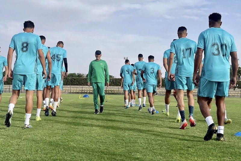 مولودية وجدة تبقى في القسم الثاني