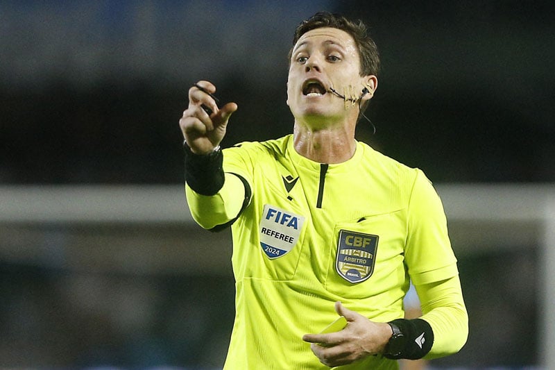 حكم برازيلي يقود “الوداد والسيتي”