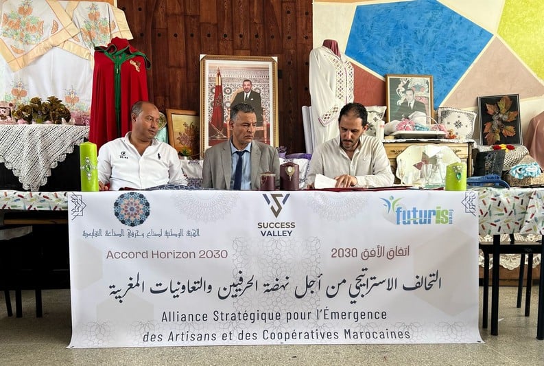 اتفاق ينهض بالحرفيين والتعاونيات