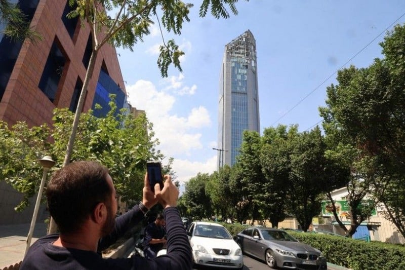 الهجمات الإسرائيلية تقتل 224 إيرانيا