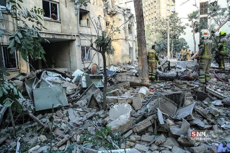 200 طائرة إسرائيلية تقصف إيران .. وطهران تعلن مقتل رئيس هيئة الأركان