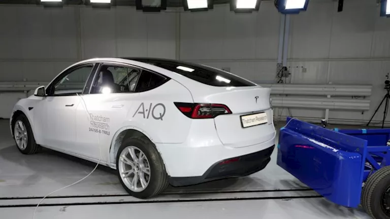 تقنية “الصب العملاق” .. مزايا عديدة للسيارات الكهربائية