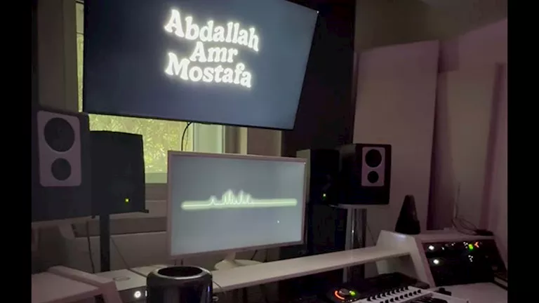 عبدالله عمرو مصطفى يطرح أولى تجاربه في عالم الغناء only you