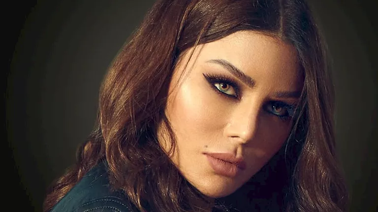 هيفاء وهبي بـ لوك مختلف وجديد.. ما دلالة ارتدائها الأبيض؟