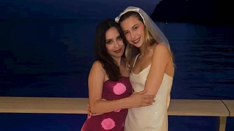 صاحبة أشهر حفل زفاف في العالم.. 25 صورة ومعلومات عن إيف جوبز ابنة مؤسس