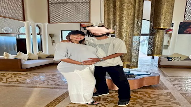 صور بوجه مخفي أثارت الجدل.. حقيقة زواج النني من بلوجر مغربية