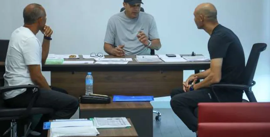 مقابلات شخصية لإختيار 25 دارسا للرخصة الأفريقية A7