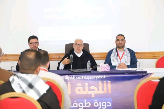 شبيبة « البيجيدي » تُدين إقدام الحكومة على إلغاء نظام التأمين الصحي للطلبة وتصف ذلك بـ »التحايل المرفوض »