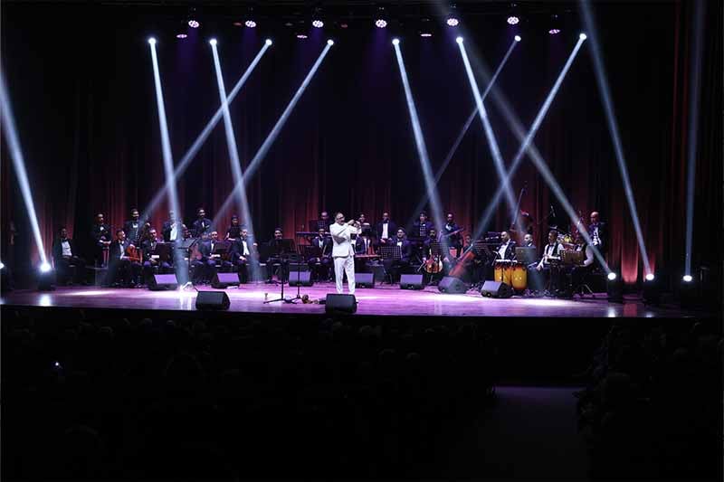 إيكو في مسرح محمد الخامس