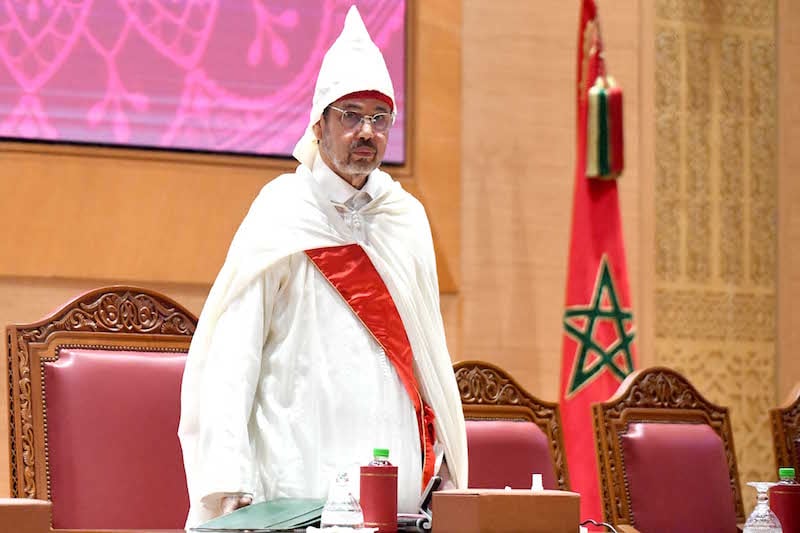 عبد النباوي يوجه بتوحيد الهوية البصرية للمقررات القضائية في المغرب