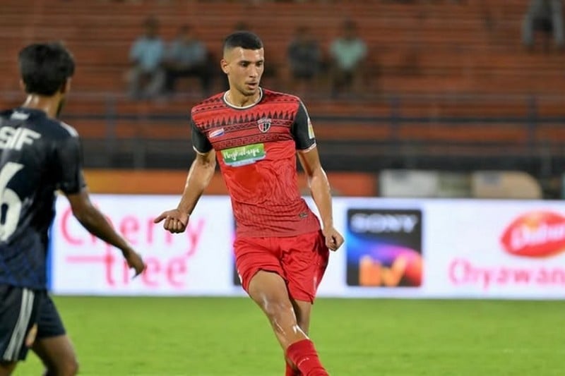 الركراكي ينضم رسميًّا إلى اتحاد تواركة