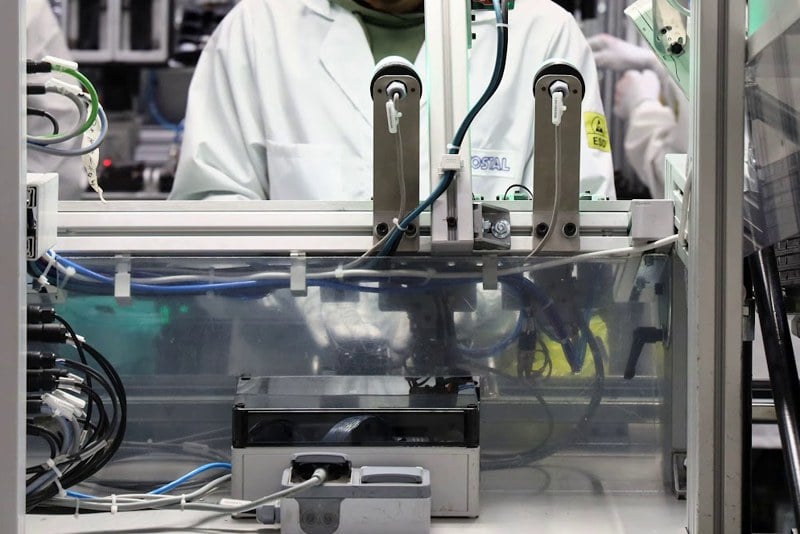 المقاول الذاتي يتأرجح بين تشجيع المبادرة الحرة واستغلال الشركات الكبرى