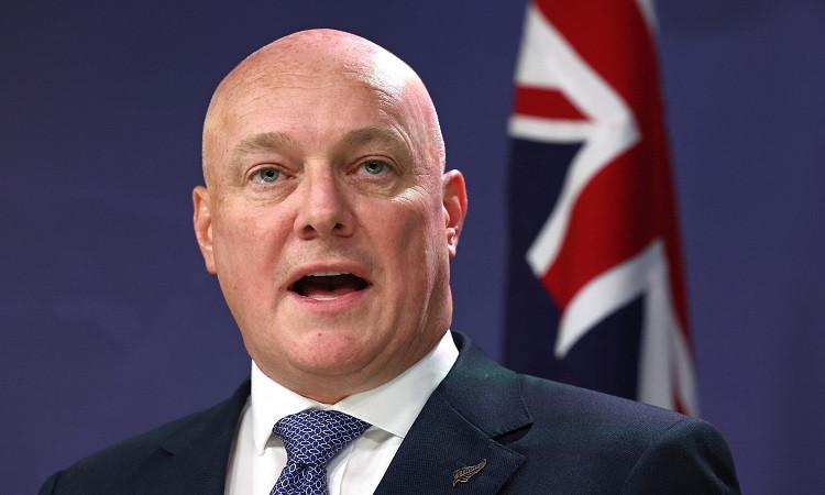 رئيس وزراء نيوزيلندا: نتنياهو «فقد صوابه»