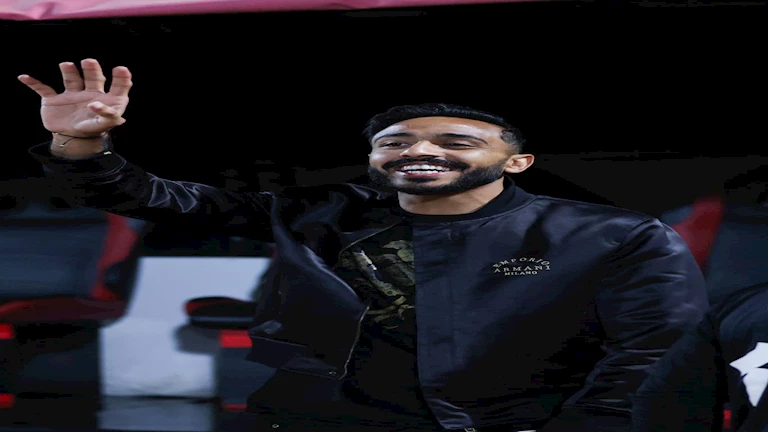 7 صور لمحمود كهربا داخل الجيم