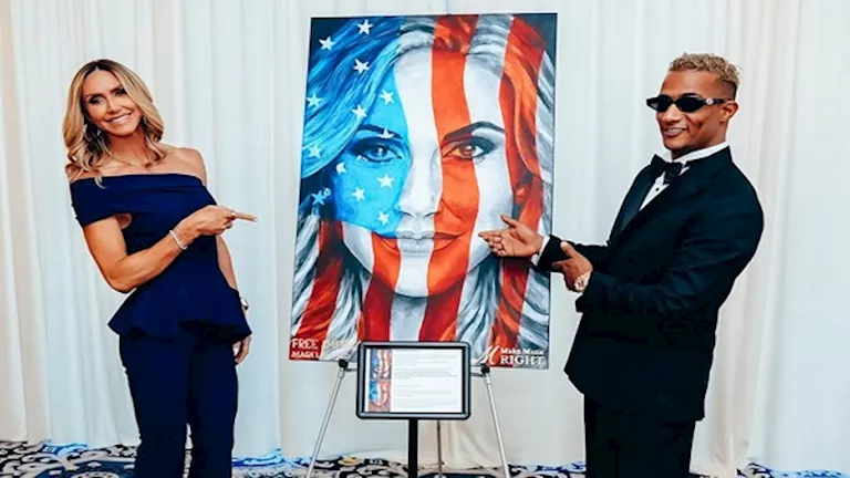 صورة مقابل 3500 دولار.. حقيقة لقاء محمد رمضان مع لارا ترامب – ومعلومات