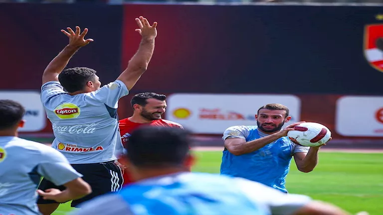 الجميع جاهز.. الأهلي يواصل تدريباته استعدادا لمباراة فاركو