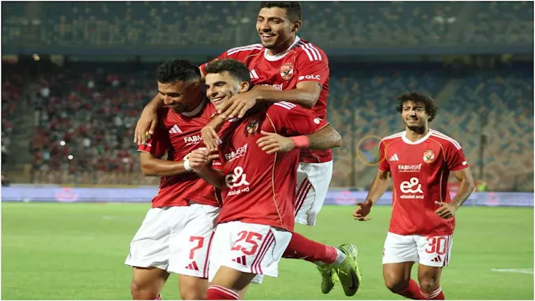 لقطات لم تشاهدها في مباراة الأهلي وفاركو