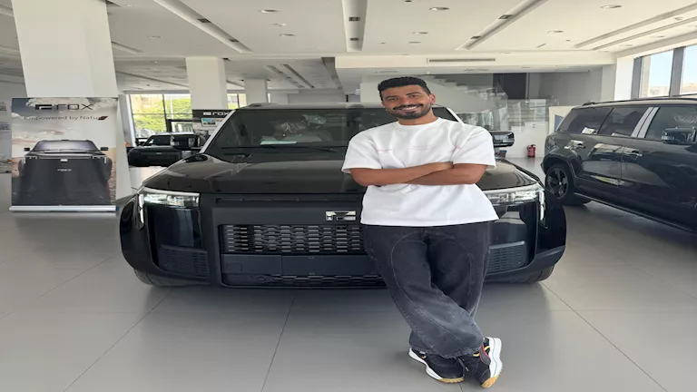 نور الدين الشريف تعلن بدء تسليم سيارات روكس 01 مع صيانة مجانية وشاحن