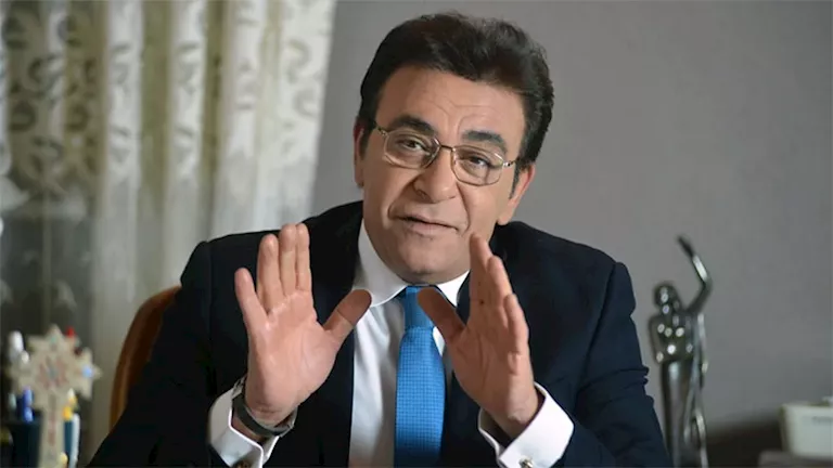 طليقة الإعلامي عاطف كامل تكشف سبب وفاته: “أزمة قلبية بعد حكم قضائي”